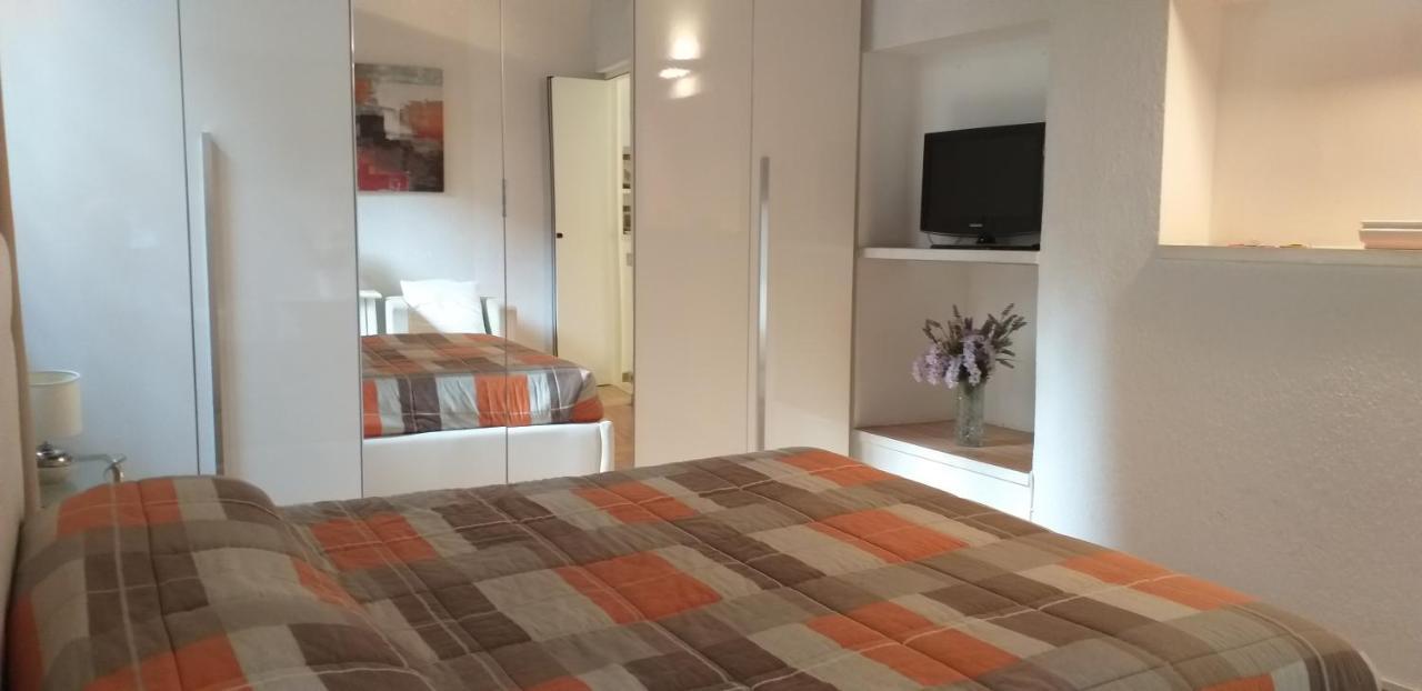 רומא Cozy Navona Apartment מראה חיצוני תמונה