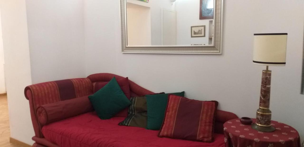 רומא Cozy Navona Apartment מראה חיצוני תמונה